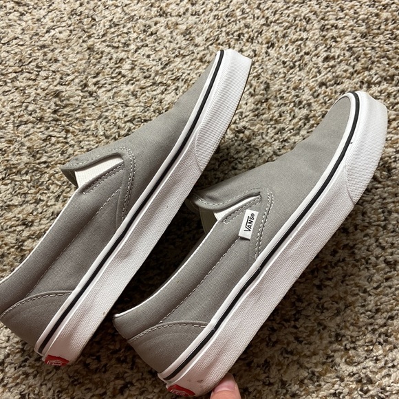 Great condition dove gray vans. - Picture 4 of 4